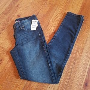 Empyre Logan Skinny Jean's Nwt size 9 fits like 2